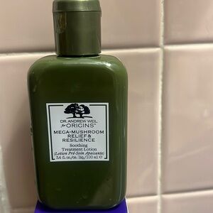 Origins mega mushroom relief and resilience 3.4 fl. Oz brand new